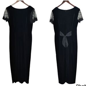 Vintage Robbie Bee Black Velvet Maxi Dress Bow Lace Sleeves Size 12 Petite